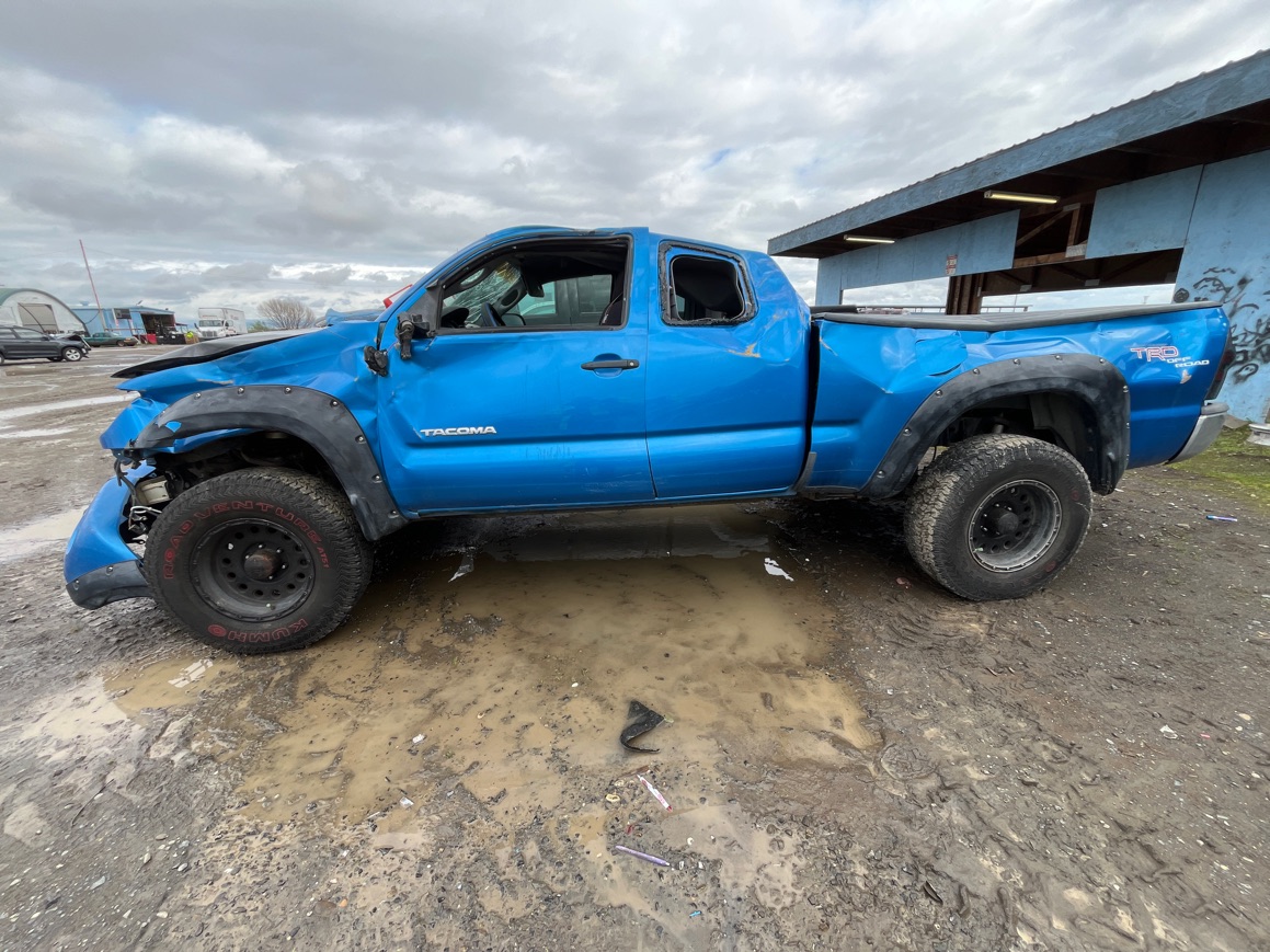 LOCK ACTUATOR OEM 2007 TOYOTA TACOMA 1YR WRNTY - Image 1