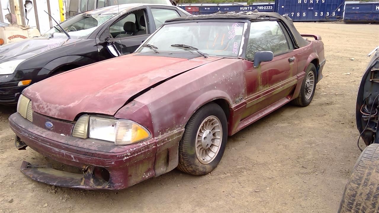 1989 FORD Mustang