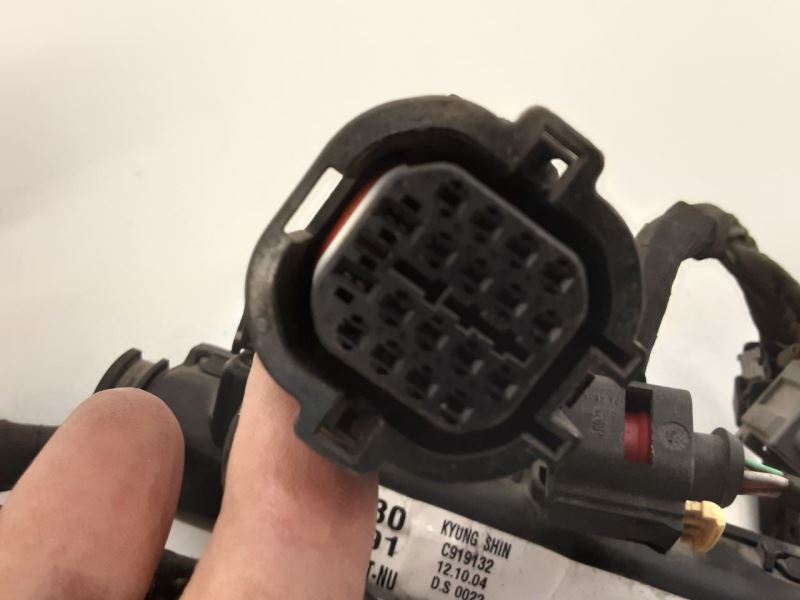 2013 2014 Hyundai Elantra Engine Wire Wiring Harness 1.8L Automatic