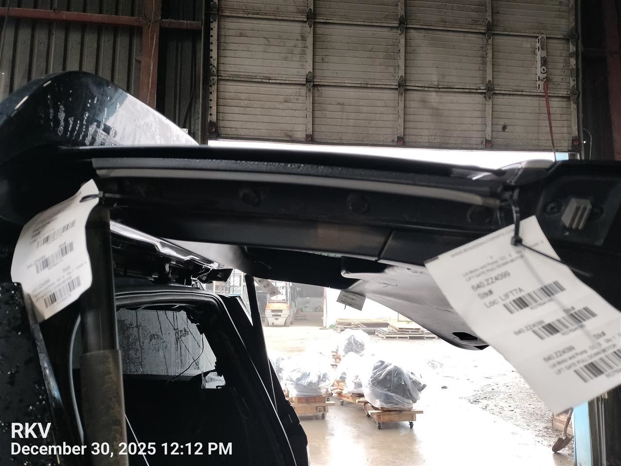 Benzeen 2018 Valance Rear 7694185 - Image 1