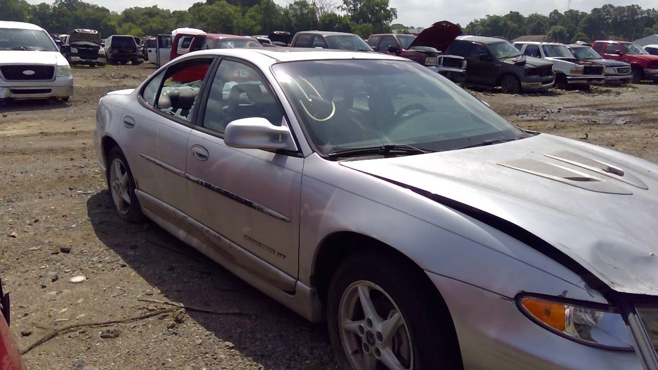 2001 PONTIAC Grand Prix