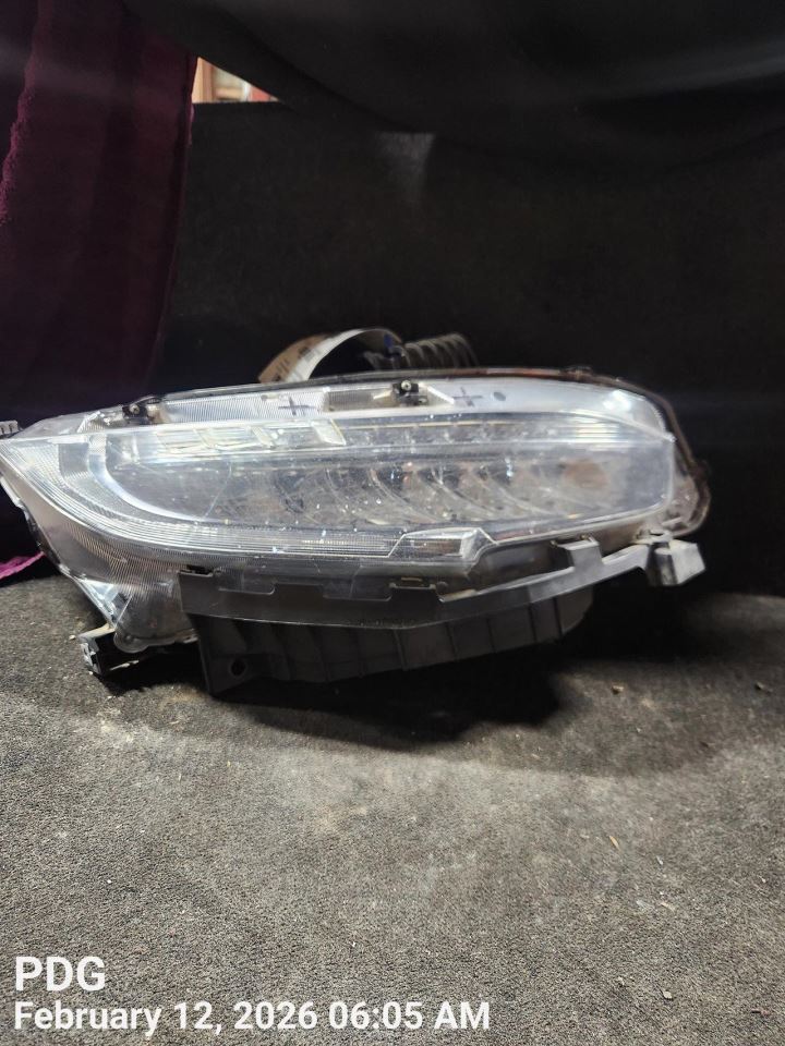 RIGHT HEADLAMP ASSEMBLY OEM 16-21 HONDA CIVIC 1YR WRNTY 33100TBAA11 - Image 1