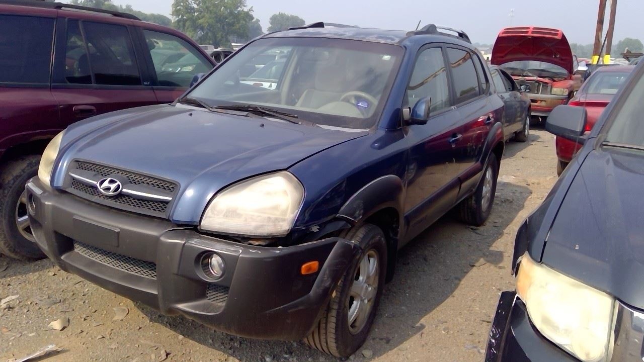 2005 HYUNDAI Tucson