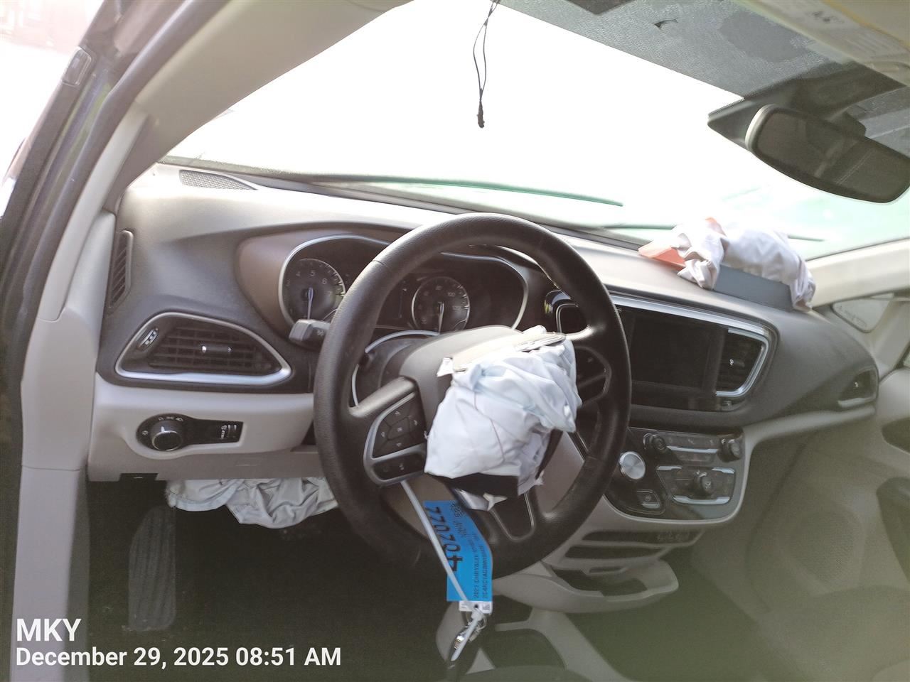 REAR WIPER ARM OEM 2023 CHRYSLER VOYAGER 68197110AB - Image 4