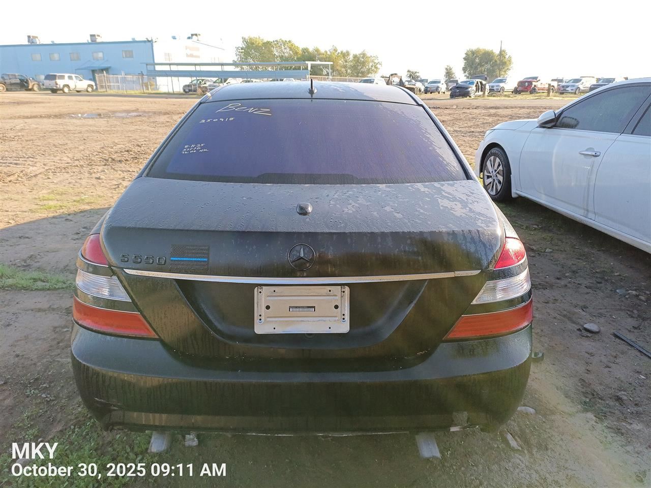 S550 2009 Door Trim Panel Rear 8004822 - Image 4