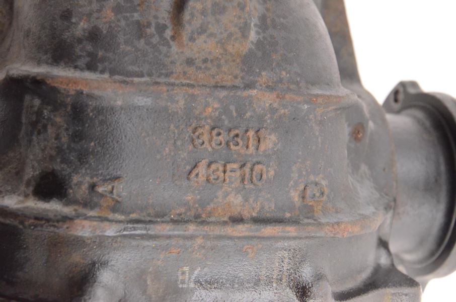 1990-1991 Nissan 300zx Rear Differential LSD Carrier with