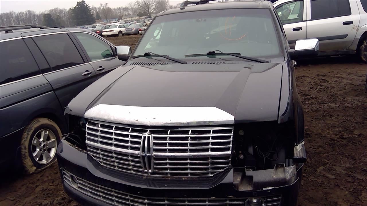 2014 LINCOLN Navigator