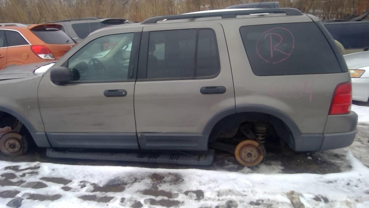 2003 FORD Explorer