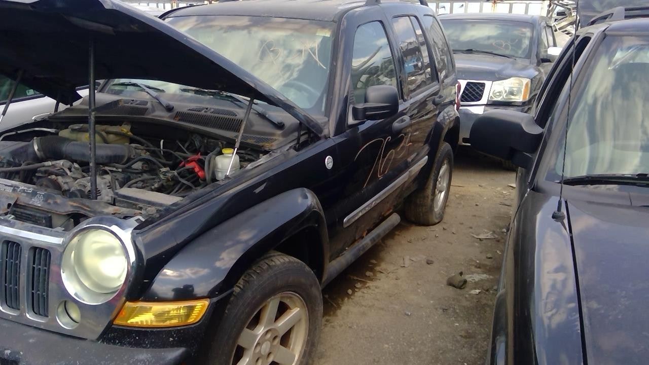 2005 JEEP Liberty