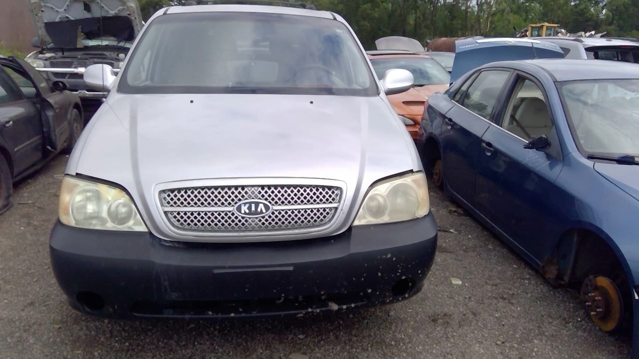 2005 KIA Sedona