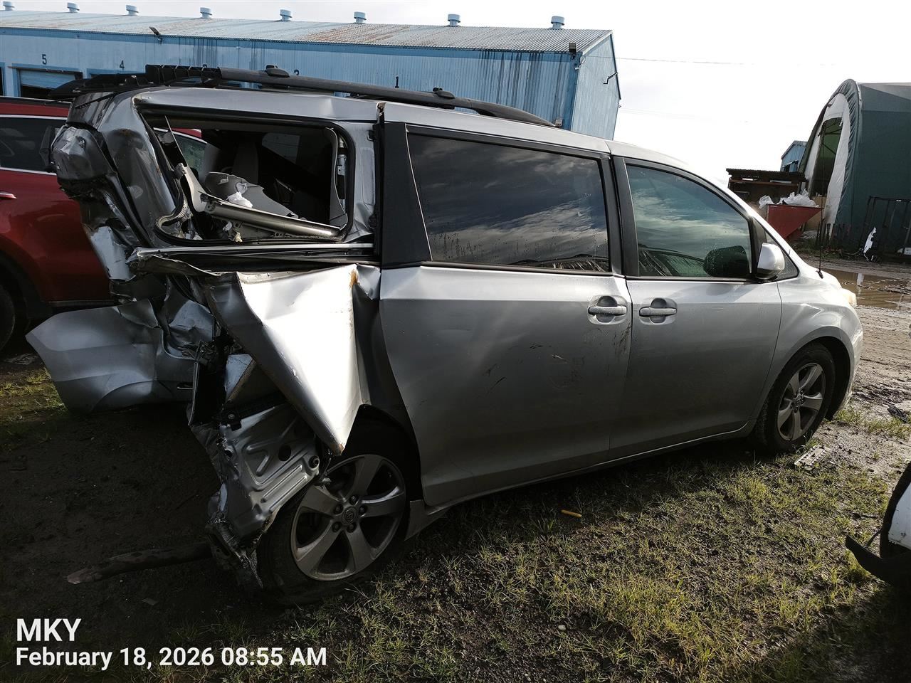 LEFT GRY HEADREST OEM 2011 TOYOTA SIENNA 7194008031B0 - Image 2