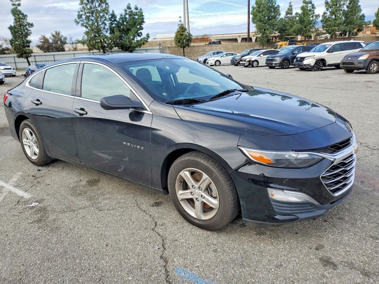 LEFT BLK FRONT HEADREST OEM 2022 CHEVROLET MALIBU 84916040 - Image 5