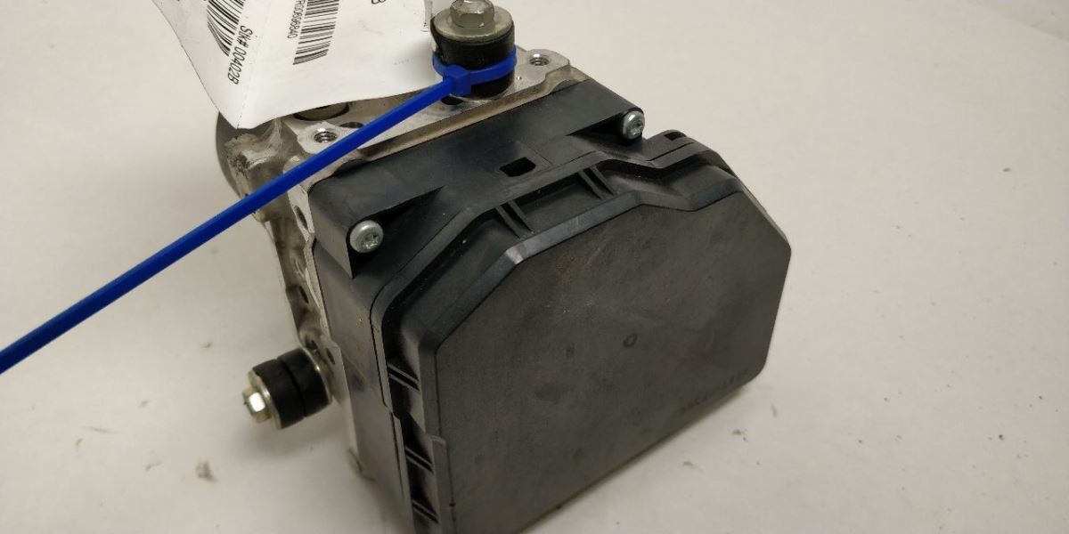 Anti   Lock Brake Part Actuator And Pump 44050-24120 Fits 16-17 Lexus RC200T OEM - Image 3
