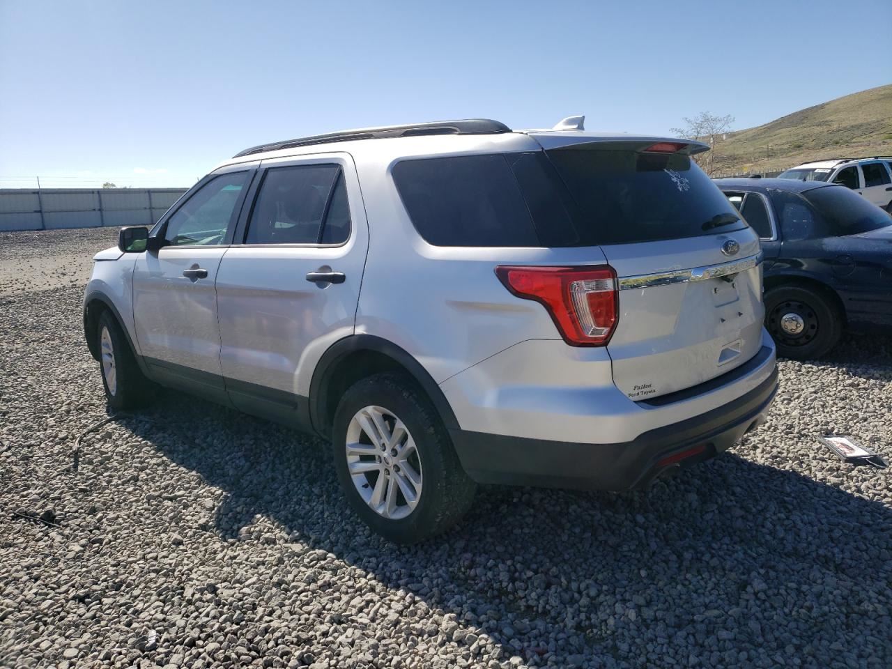 EXPLORER 2016 Third Seat Station Wagon Van 6409035 - Image 2