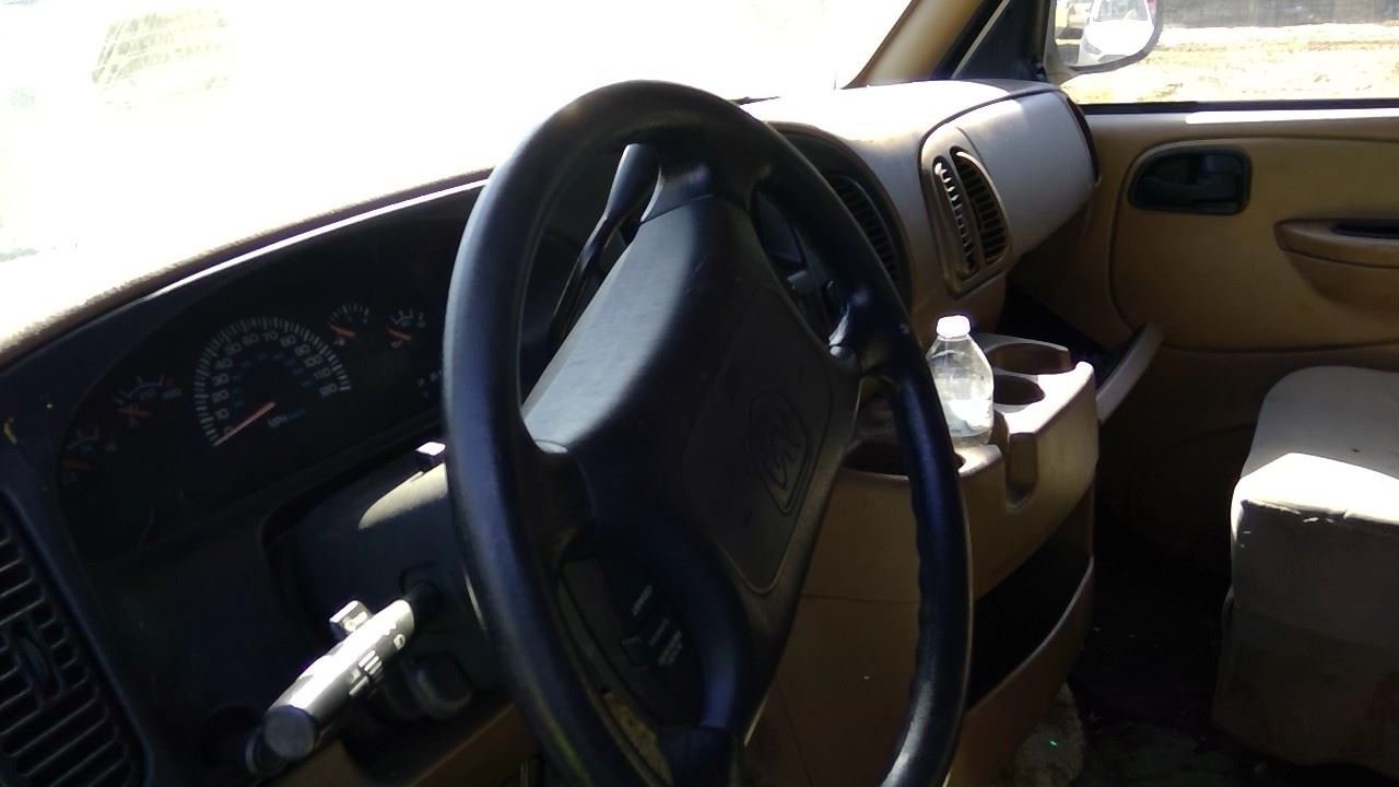 2000 DODGE Ram Van