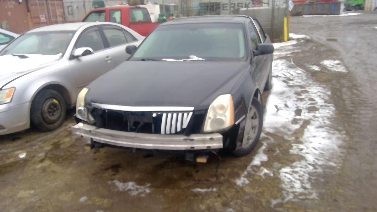2009 CADILLAC Dts
