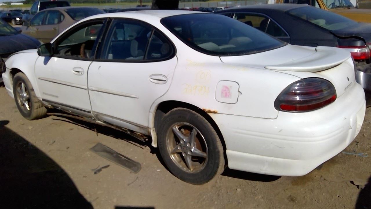 2001 PONTIAC Grand Prix