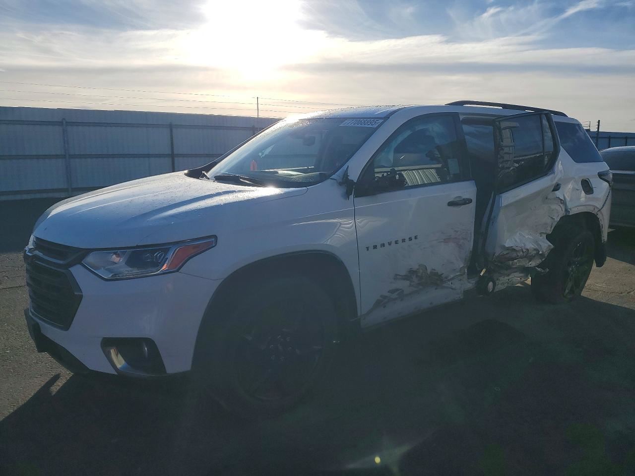 RIGHT BLK HEADREST OEM 2019 CHEVROLET TRAVERSE 85146516 - Image 2