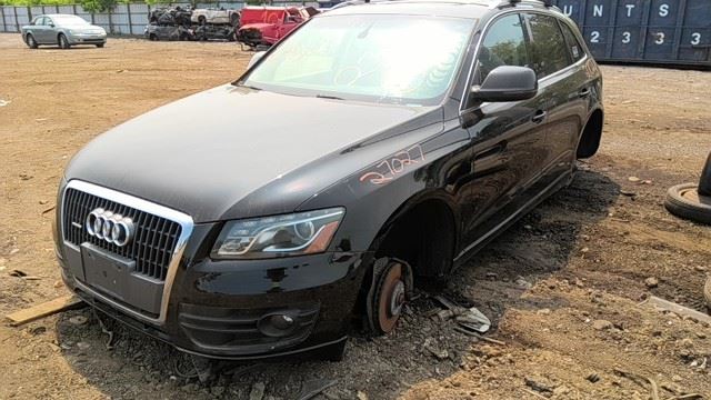 2011 AUDI Q5