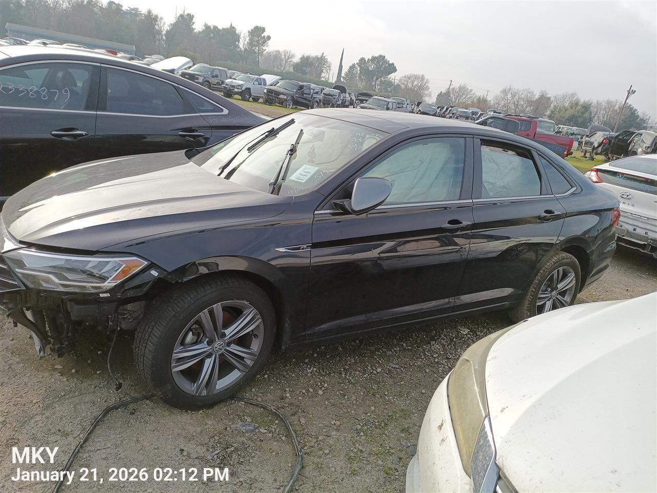 RIGHT BLK REAR HEADREST OEM 2021 VOLKSWAGEN JETTA 17A885931C - Image 5