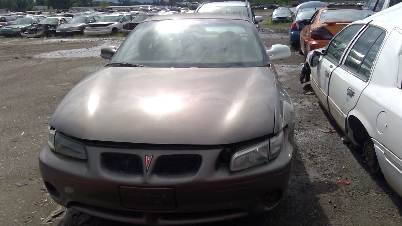 2003 PONTIAC Grand Prix