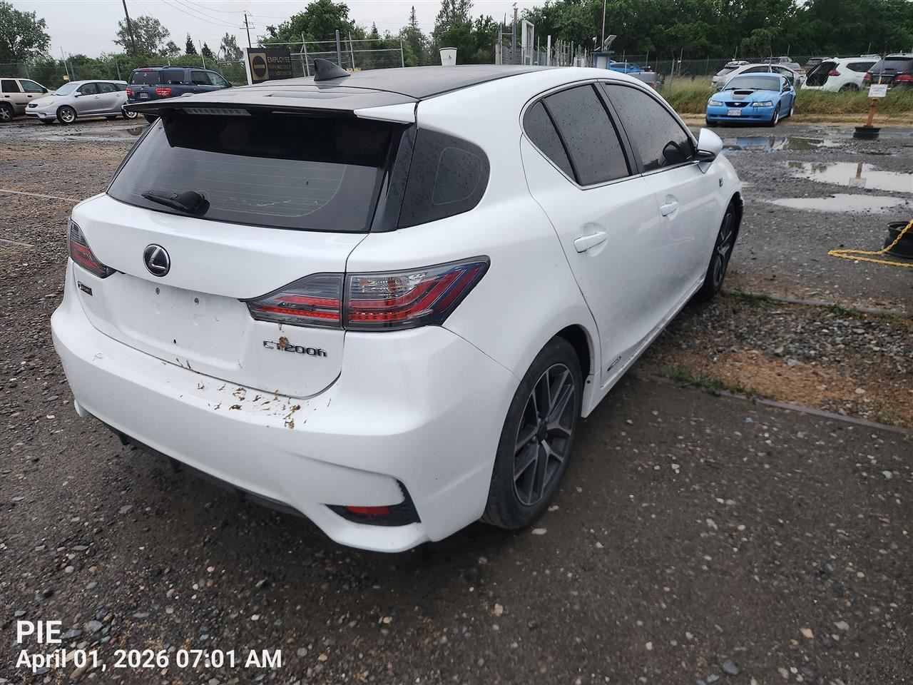 RIGHT WHT ROCKER PANEL MOULDING OEM 2016 LEXUS CT200H 7585076010A1 - Image 3