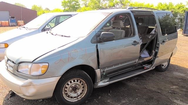 2000 TOYOTA Sienna