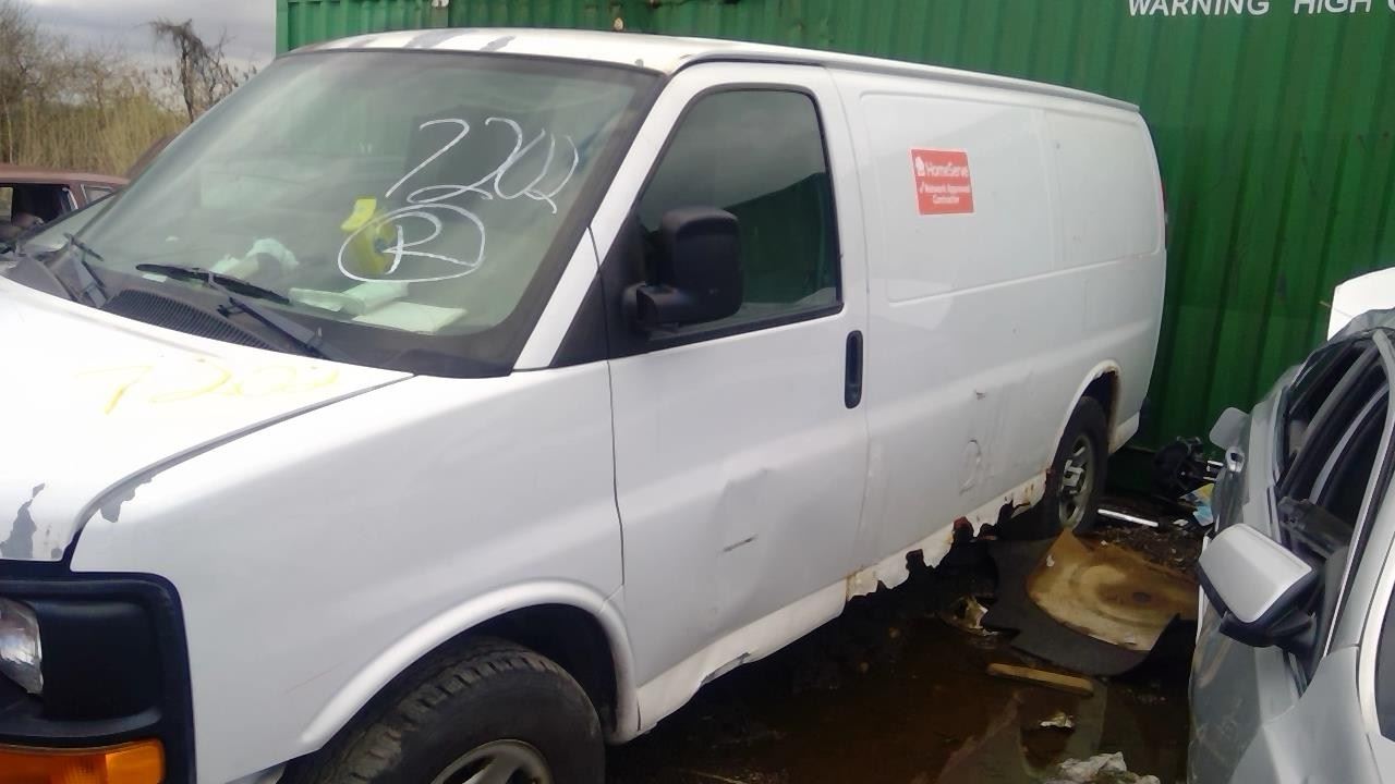2005 GMC Savana