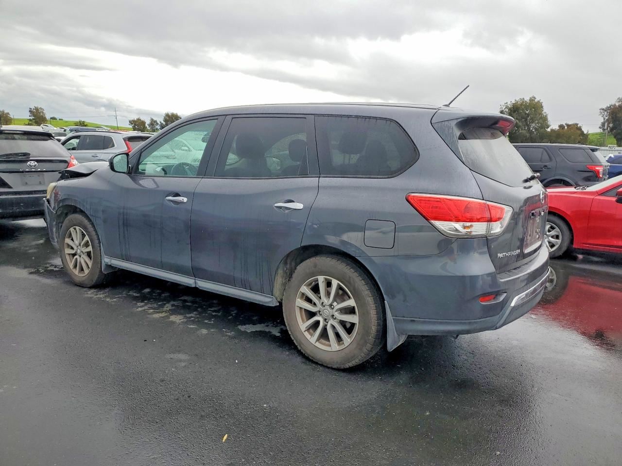 RIGHT BLK HEADREST OEM 2013 NISSAN PATHFINDR 864303KA0A - Image 2