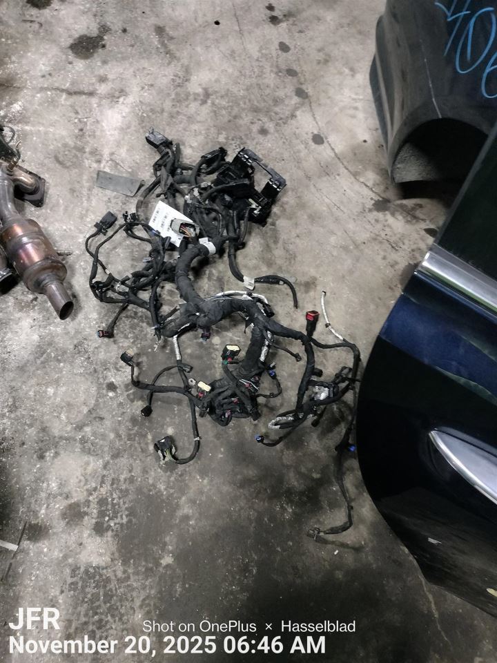 CT5 2020 Engine Wire Harness 7693202 - Image 2