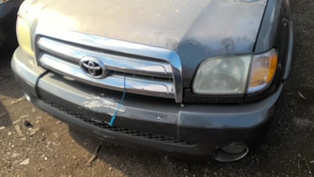 2003 TOYOTA Tundra