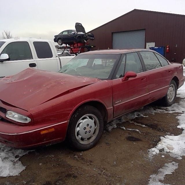 1999 OLDSMOBILE Regency