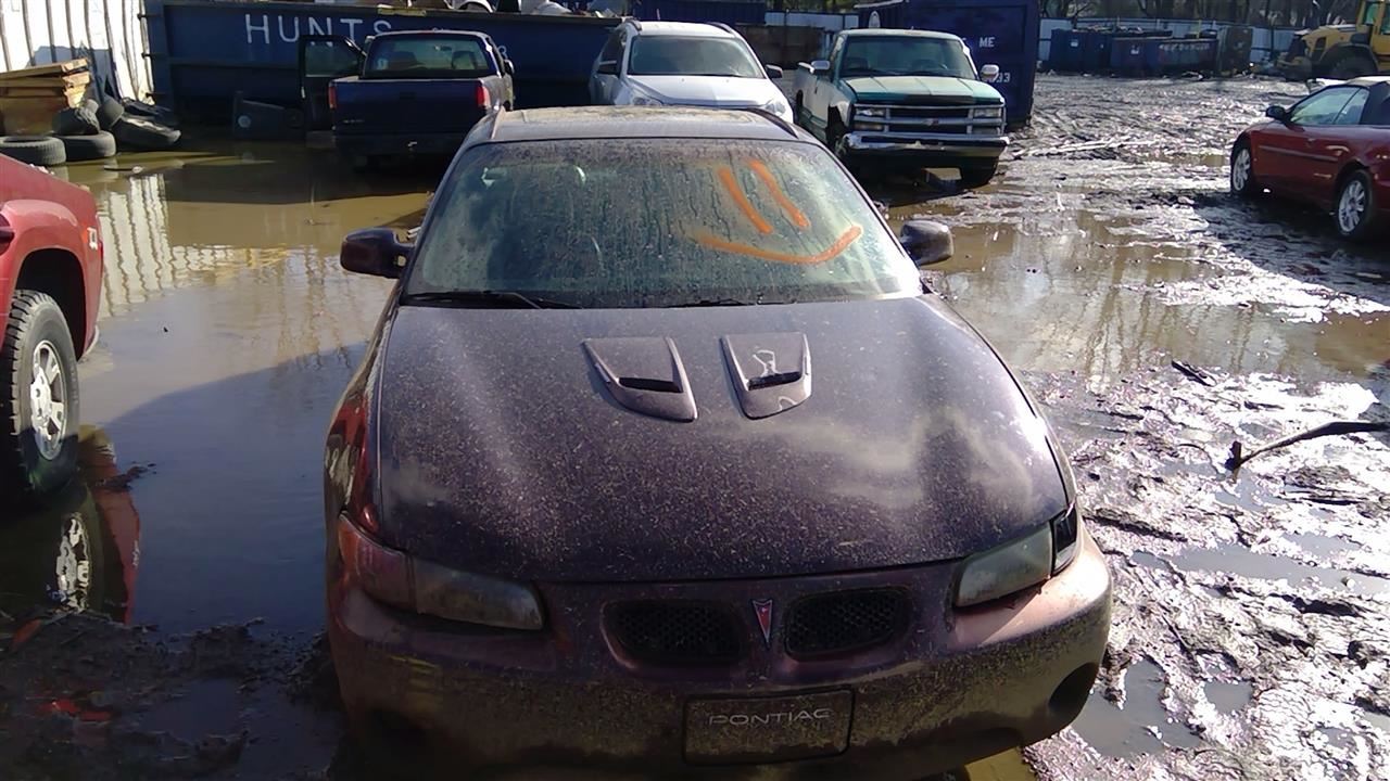 2002 PONTIAC Grand Prix