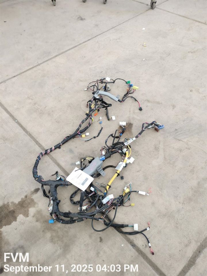 SORENTO 2011 Dash Wire Harness 4219873 - Image 2