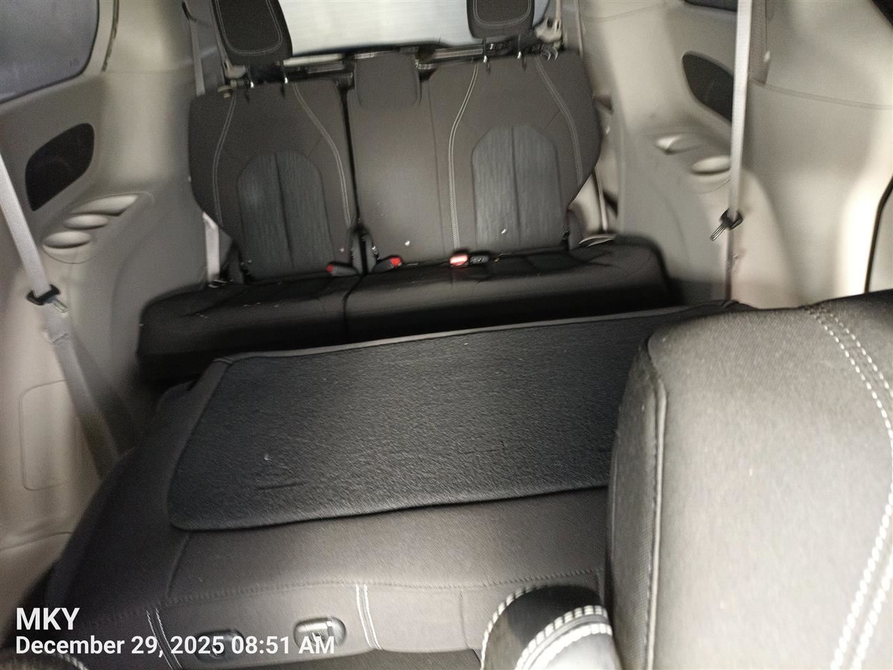 REAR WIPER ARM OEM 2023 CHRYSLER VOYAGER 68197110AB - Image 2