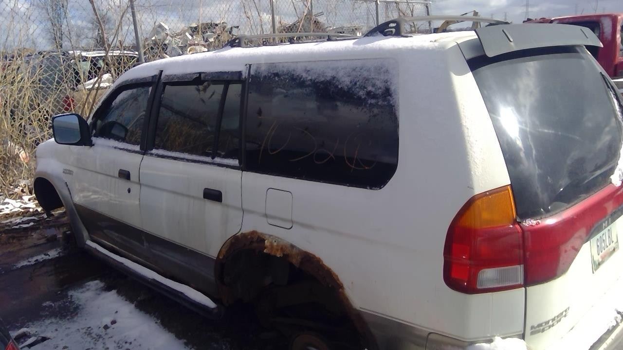 1998 MITSUBISHI Montero Sport