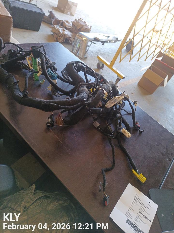 DASH WIRE HARNESS OEM 2017 DODGE CHALLENGE 68304938AC - Image 3