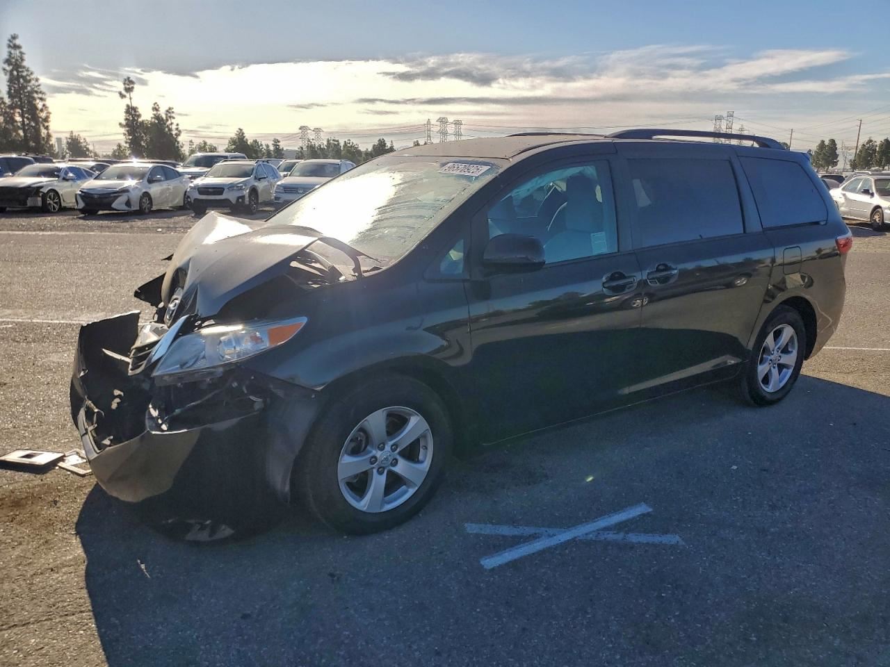 LEFT FRONT WIPER ARM OEM 2012 TOYOTA SIENNA 8522108020 - Image 1