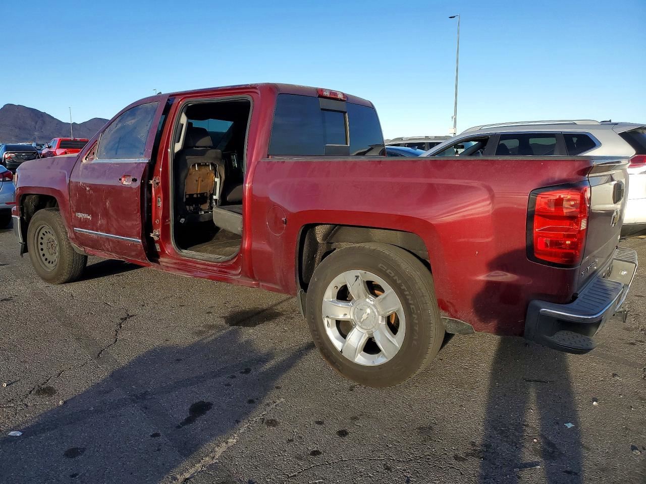 RIGHT BLK FRONT HEADREST OEM 2019 CHEVROLET SILVRDO15 23174185 - Image 3