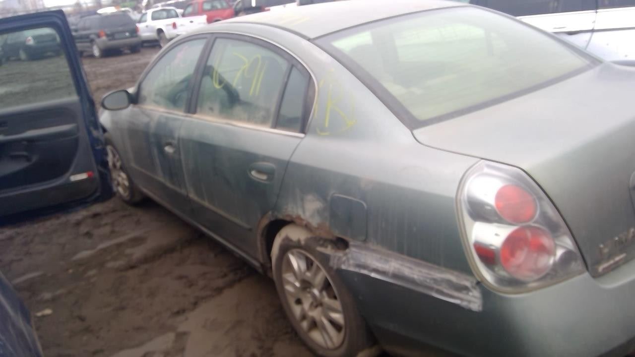 2005 NISSAN Altima