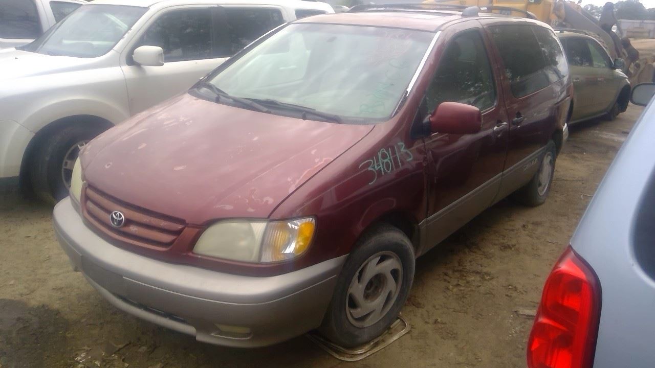2001 TOYOTA Sienna