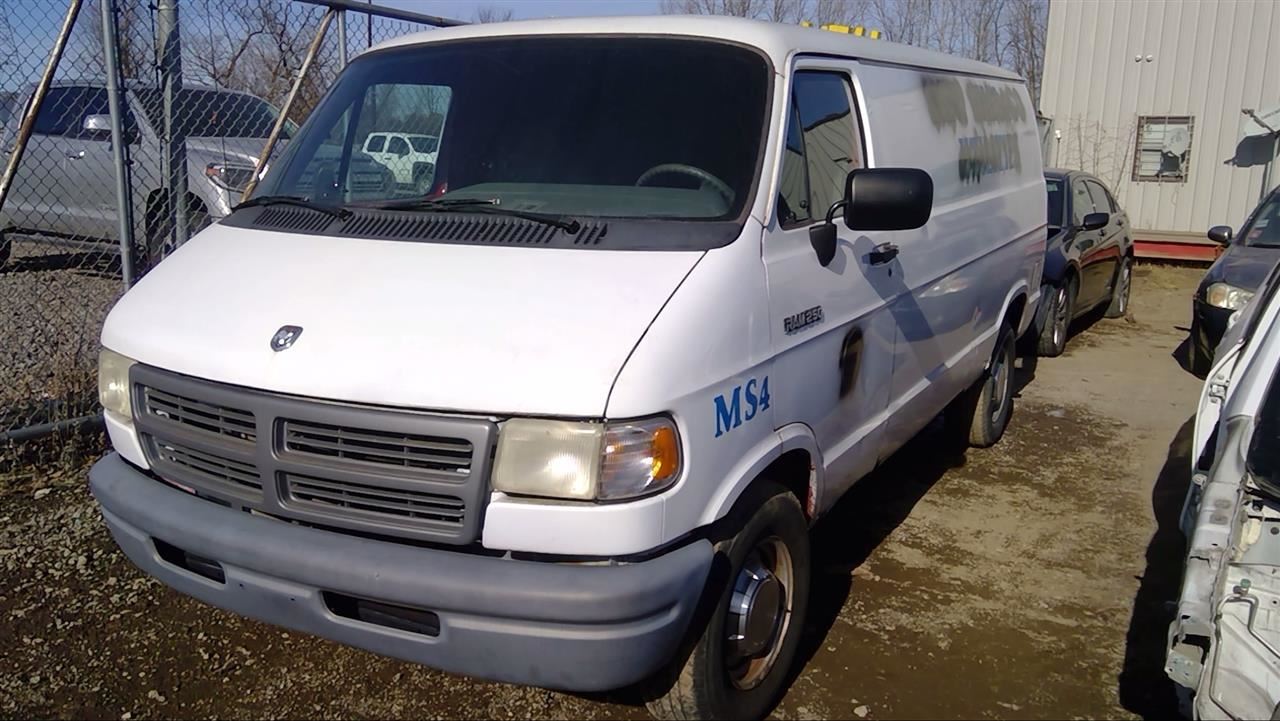 1994 DODGE Ram Van