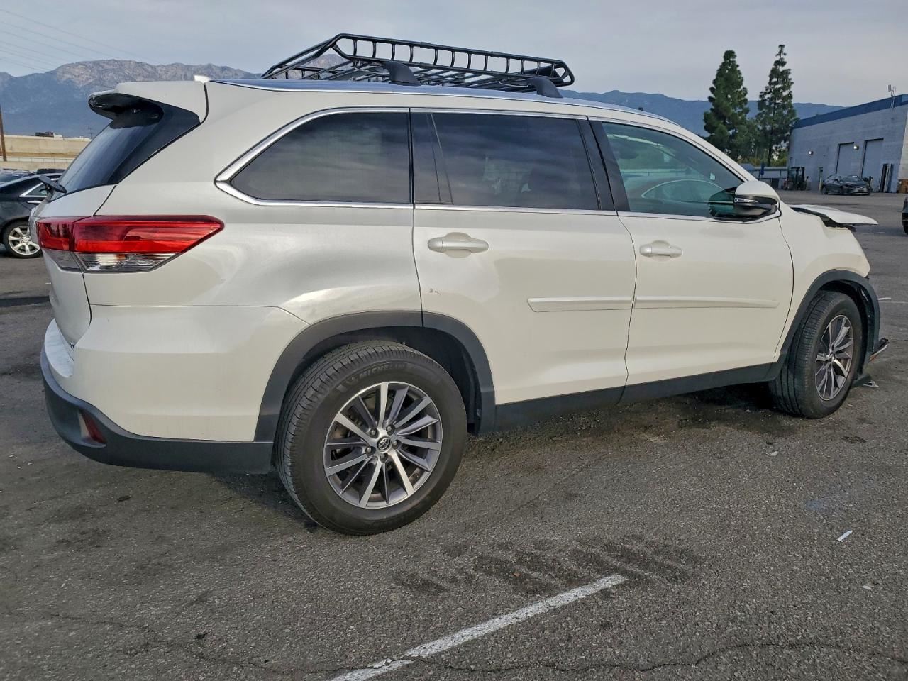 LEFT FRONT WIPER ARM OEM 2016 TOYOTA HIGHLANDR 852210E050 - Image 3