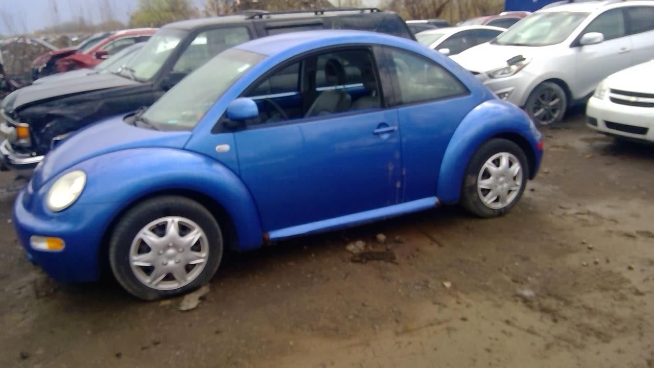 2000 VOLKSWAGEN Beetle