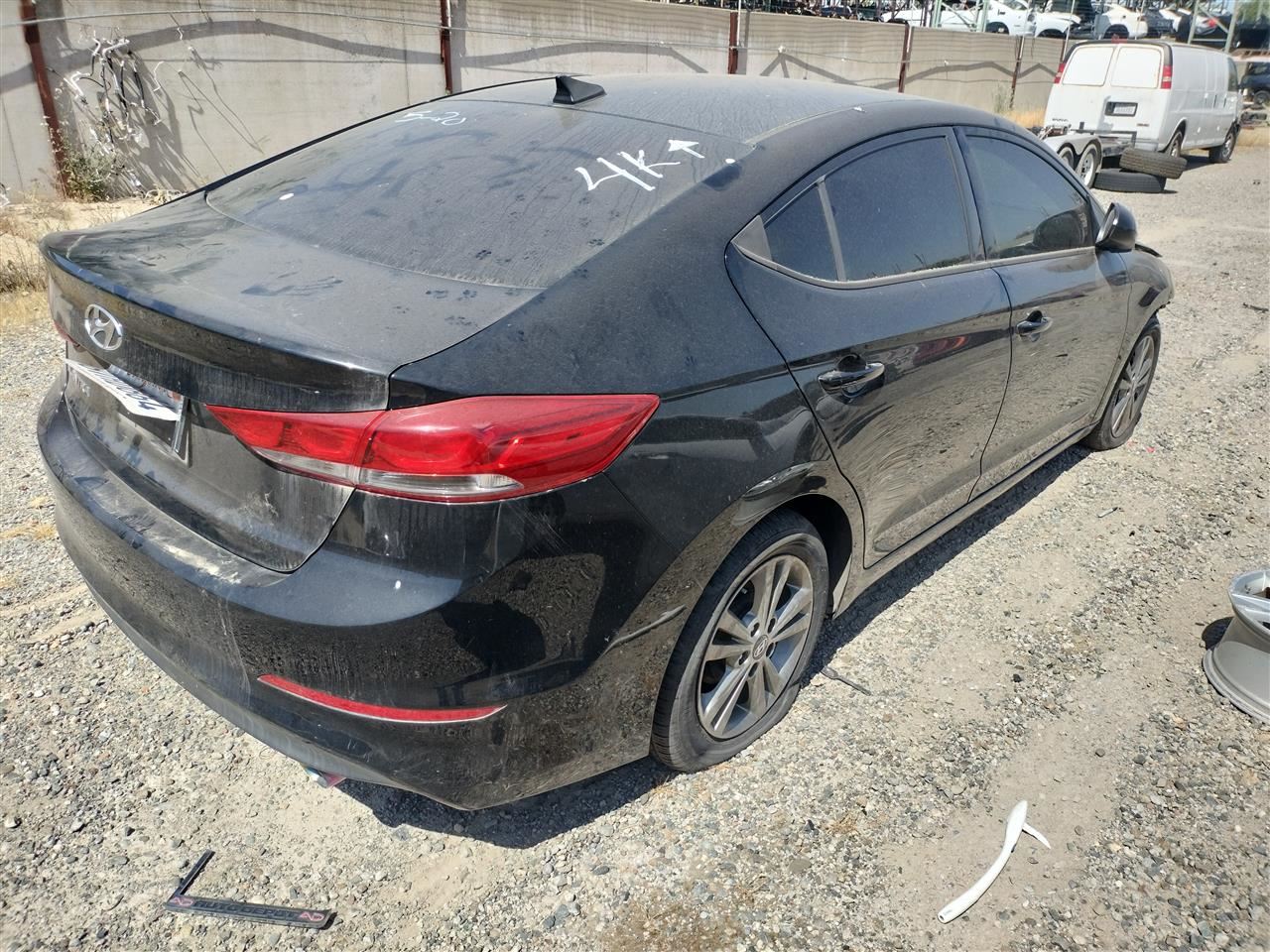 LEFT GRY REAR HEADREST OEM 2017 HYUNDAI ELANTRA - Image 5