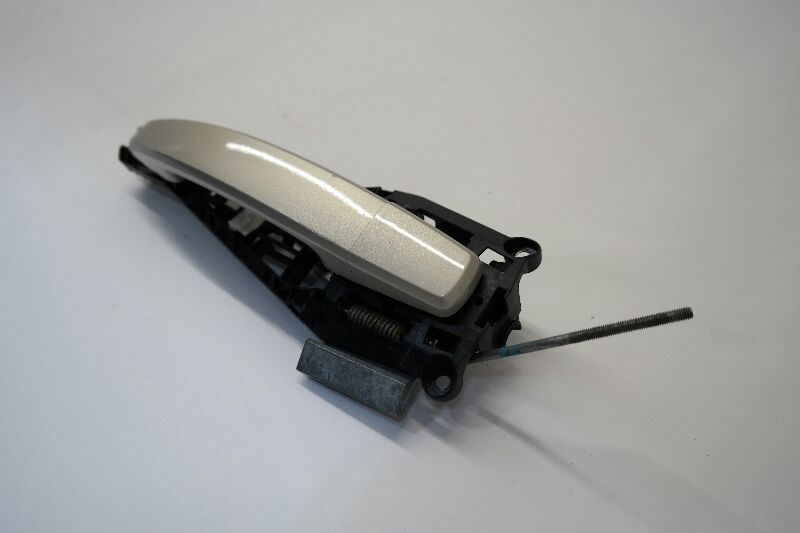 2010 lariat front passenger door latch 2010 lariat front passenger door latch