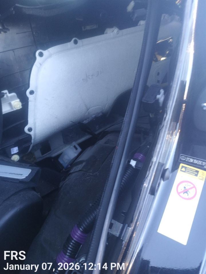 REAR DRIVER SEAT AIR BAG ONLY OEM 13-15 LEXUS RX350 739400E020 - Image 4