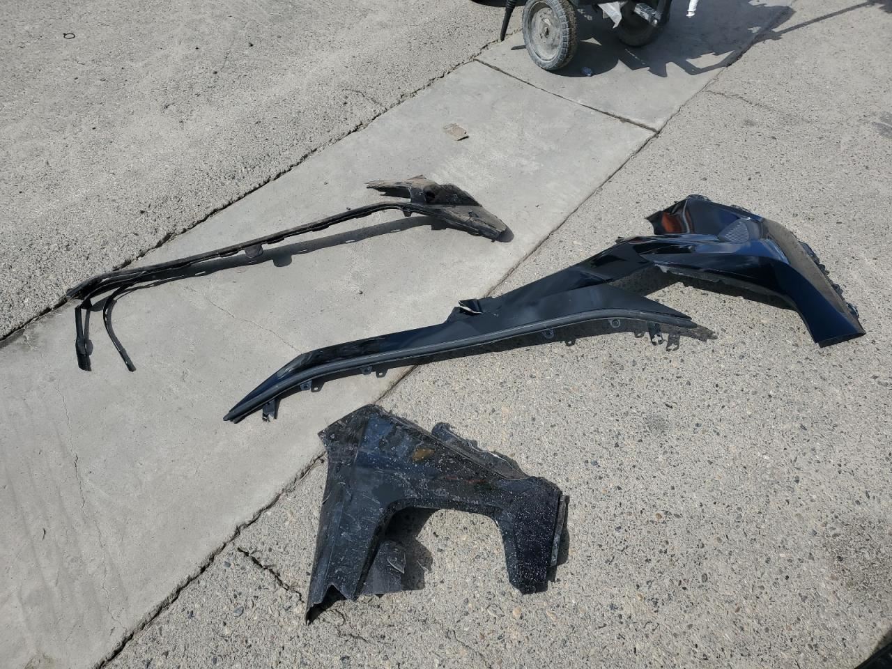 RIGHT FRONT WIPER ARM OEM 2020 TOYOTA RAV 4 8521142210 - Image 5