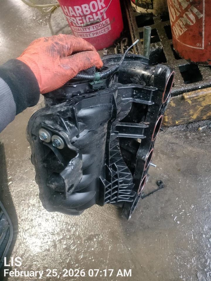 INTAKE MANIFOLD OEM 16-22 HONDA HR-V 1YR WRNTY 17100R1AA00 - Image 1