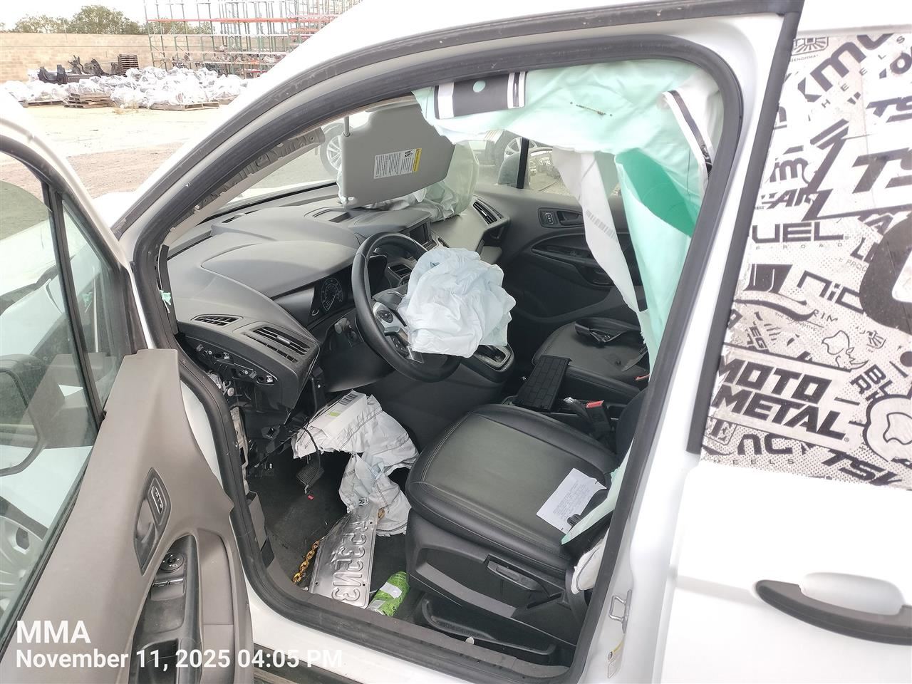 TRANSCNCT 2022 Steering Wheel 7943294 - Image 4